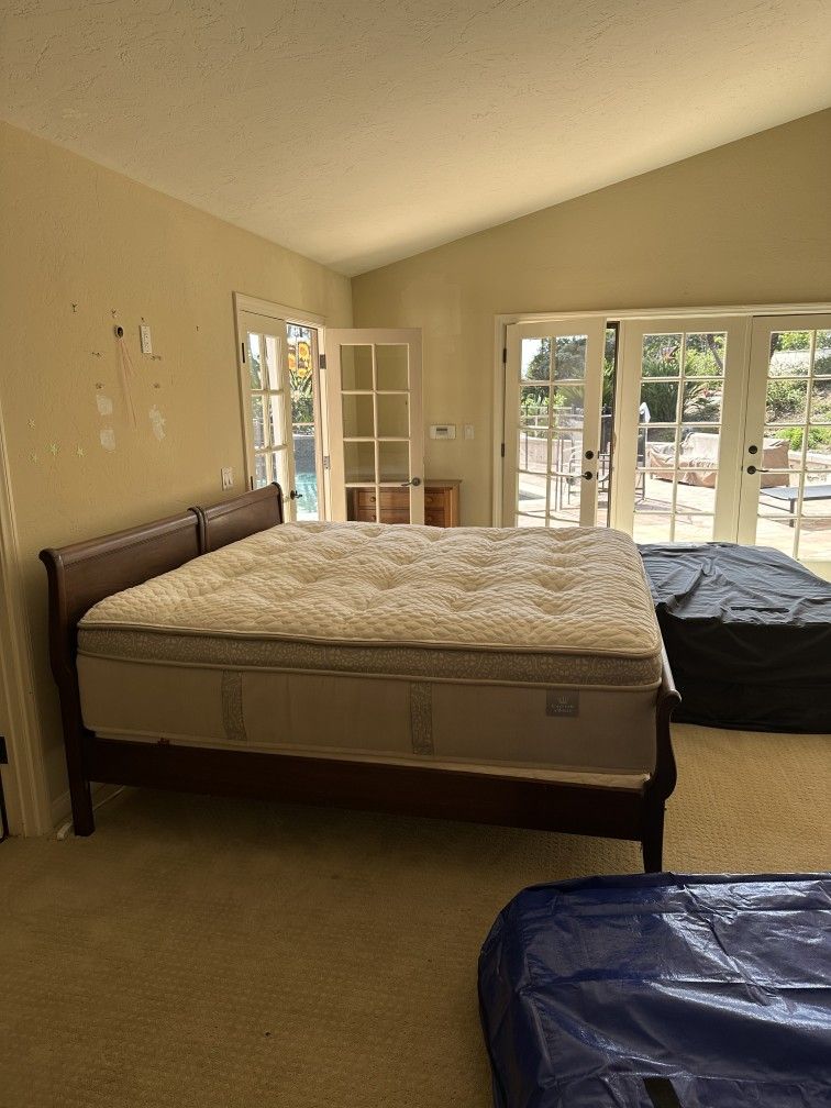 King Size Mattress Headboard & Frame