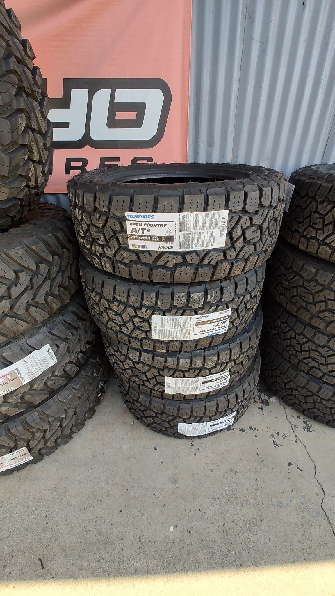 New LT275/55/20 Toyo OPEN COUNTRY A/T III price is firm