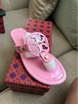 Women sandals