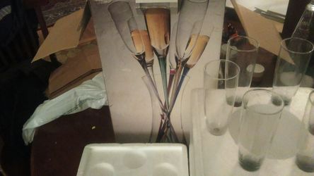 Set of 6 hand blown champagne flute glasses