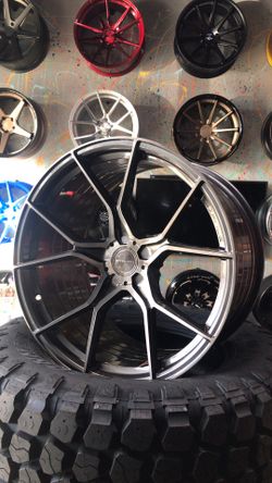HUGE SELECTION ON AFTERMARKET WHEELS 🔥TIRE GUYS🔥 WE FINANCE NO CREDIT NEEDED 90 DAY PAYMENT OPTION