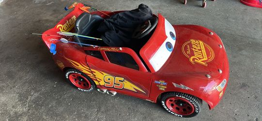 Missing BATTERY - Lightning McQueen toddler drivable car