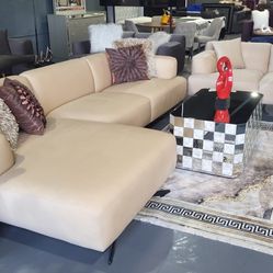 NEW SECTIONAL BEIGE VELVET 115X60