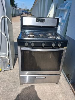 Gas grill stove