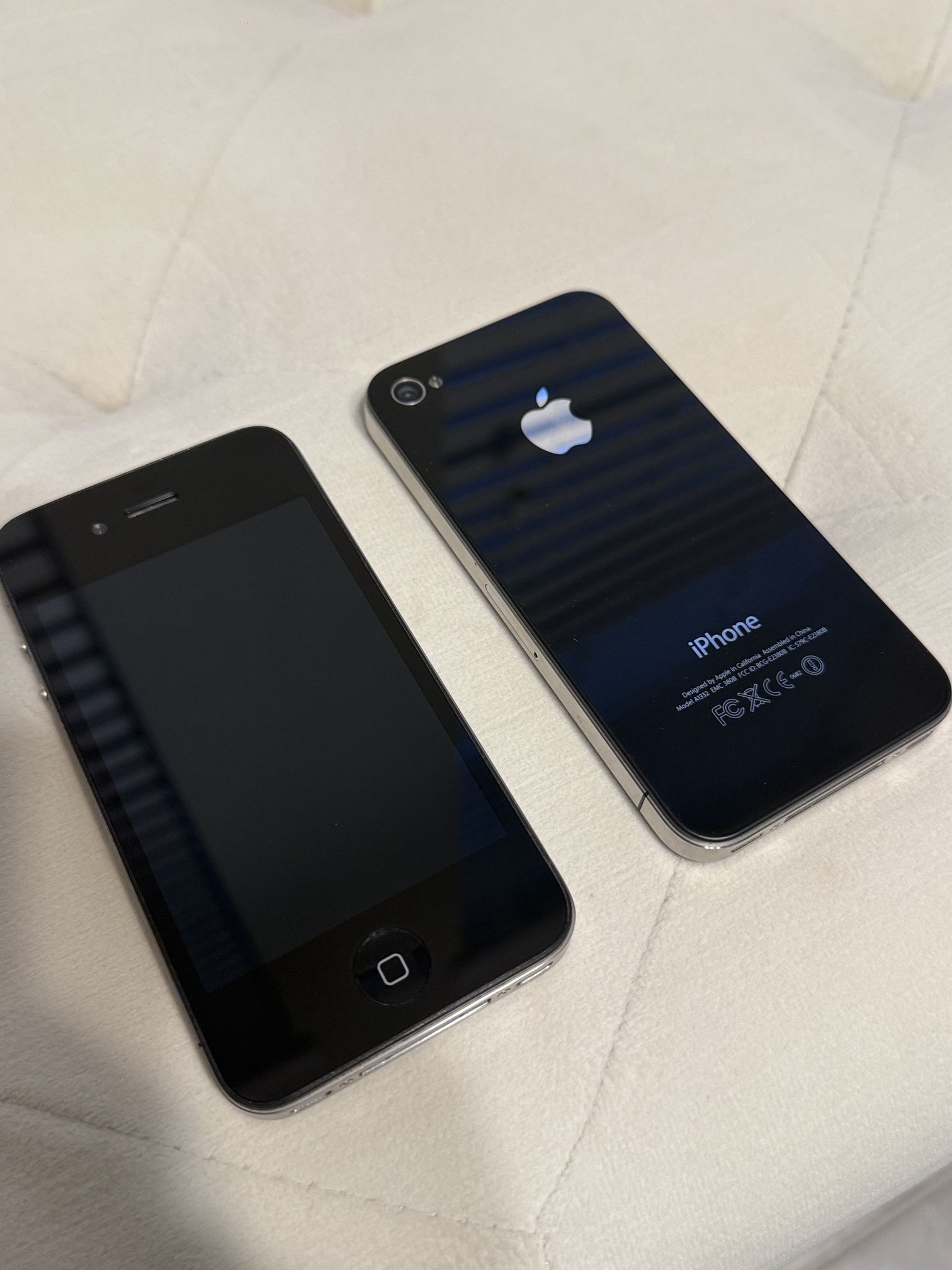 iPhone 4’s - $95 Each