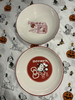 Hello Kitty Plates