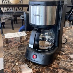 Coffee Maker / New 