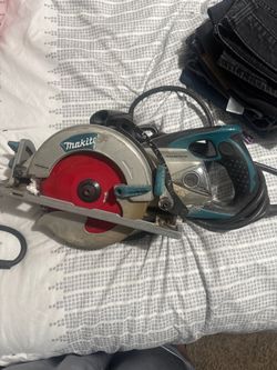 Makita 7-1/4" Magnesium Corded Circular Saw