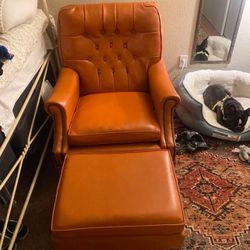 Vintage Chair/Ottoman