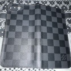 Louis Vuitton folio phone case