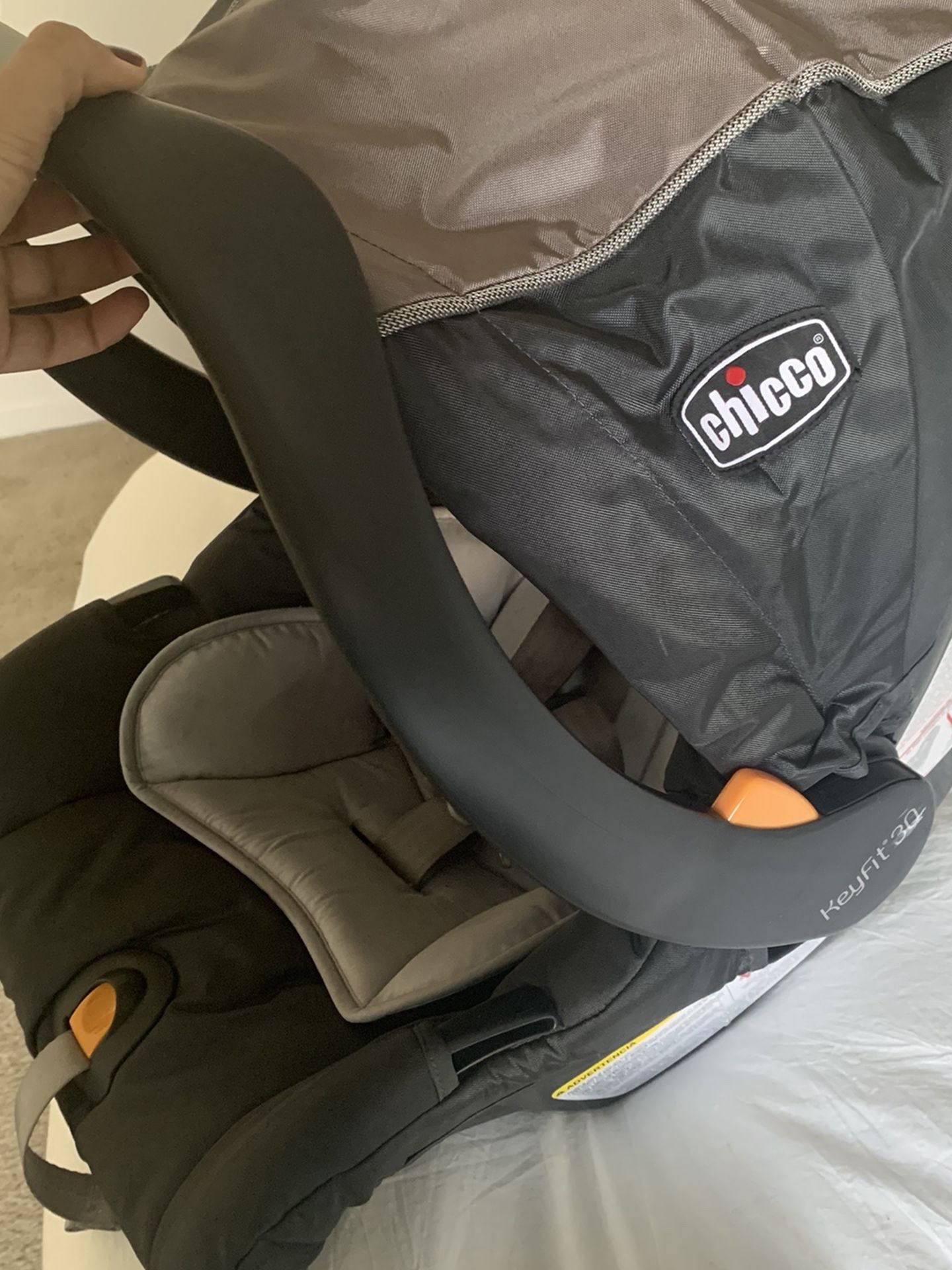 Chicco Keyfit30 Infant Car Seat