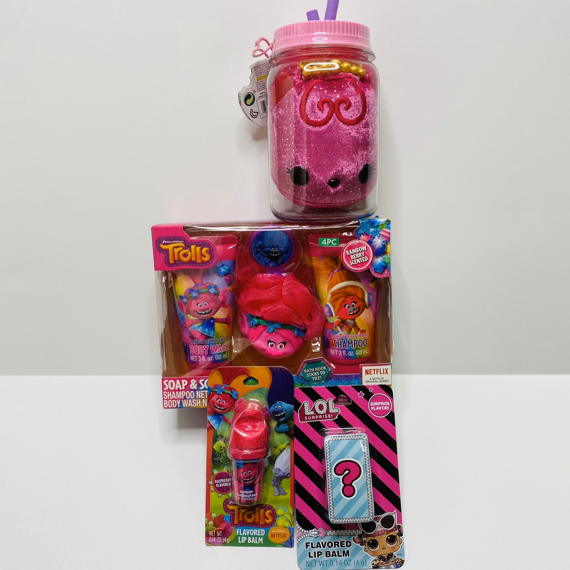 Trolls bath set and plush & lip balms