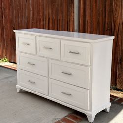 Solid Wood White 7 Drawer Dresser