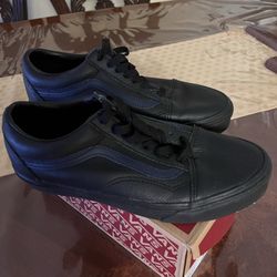 Vans Size 8 1/2 Black