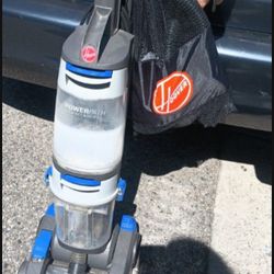 Hoover Vacuum Carpet Cleaner/Maquina De Limpiar Carpeta 