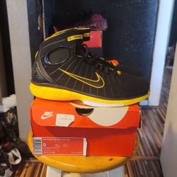Nike Air Zoom Harauche 2k4 "Kobe" Brand New Sz 9 $220