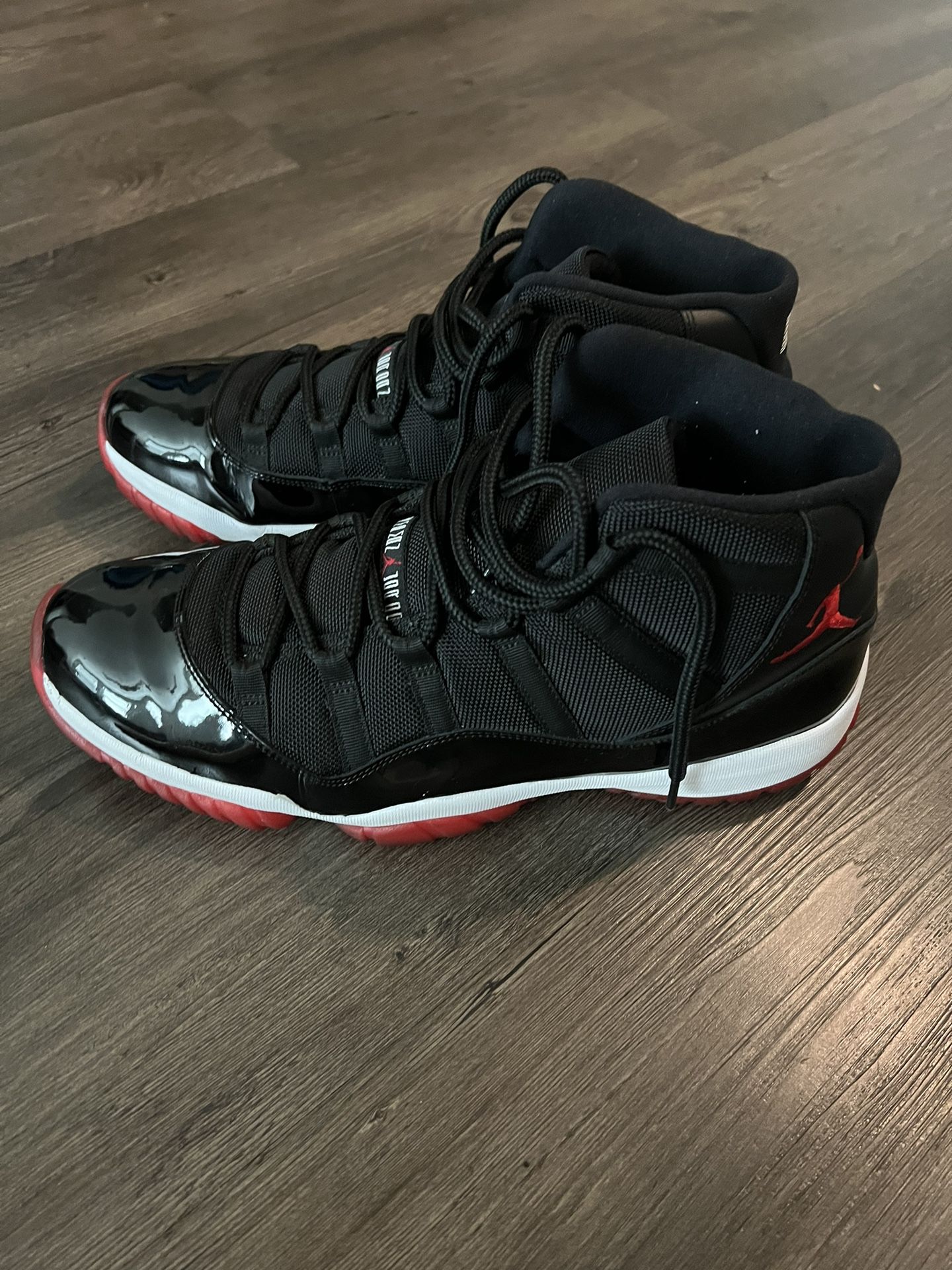 Jordan 11 Breds 