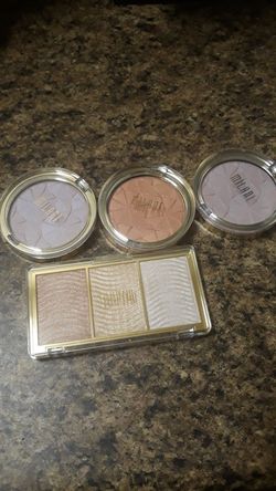 Bronzers high lifters foundation