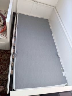Convertible single/double bed, in excellent (90% new) condition.