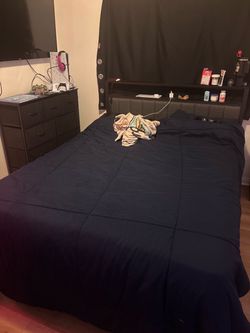 Queen size bed frame