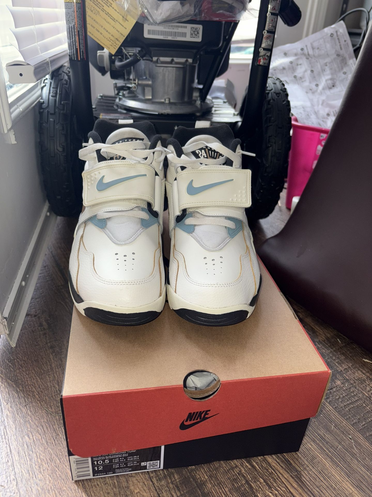 Nike