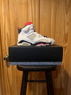 Jordan 6s size 8.5