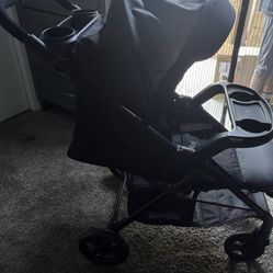 BRAND NEW BABY TREND STROLLER AND CAR SEAT!! $200 or best offer