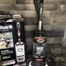 Shark NV752 Rotator Powered Lift-Away TruePet Upright Vacuum with HEPA Filter, Large Dust Cup Capacity, LED Headlights, Upholstery Tool, Perfect Pet P