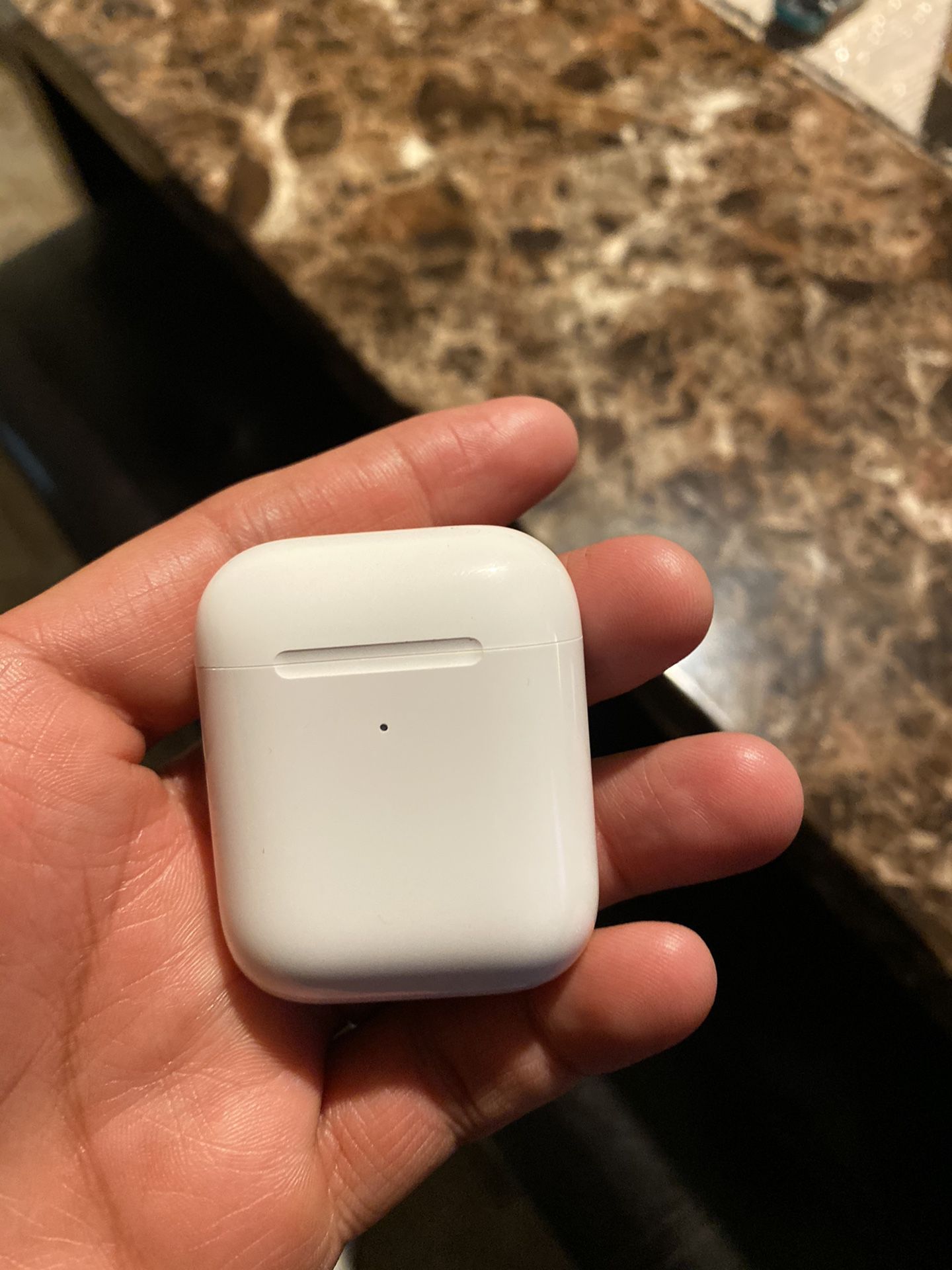AirPod wireless charging case only