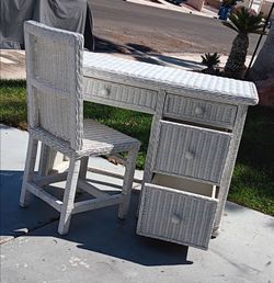 White Wicker Desk and Chair Set