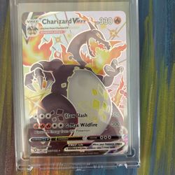 Holographic Charizard