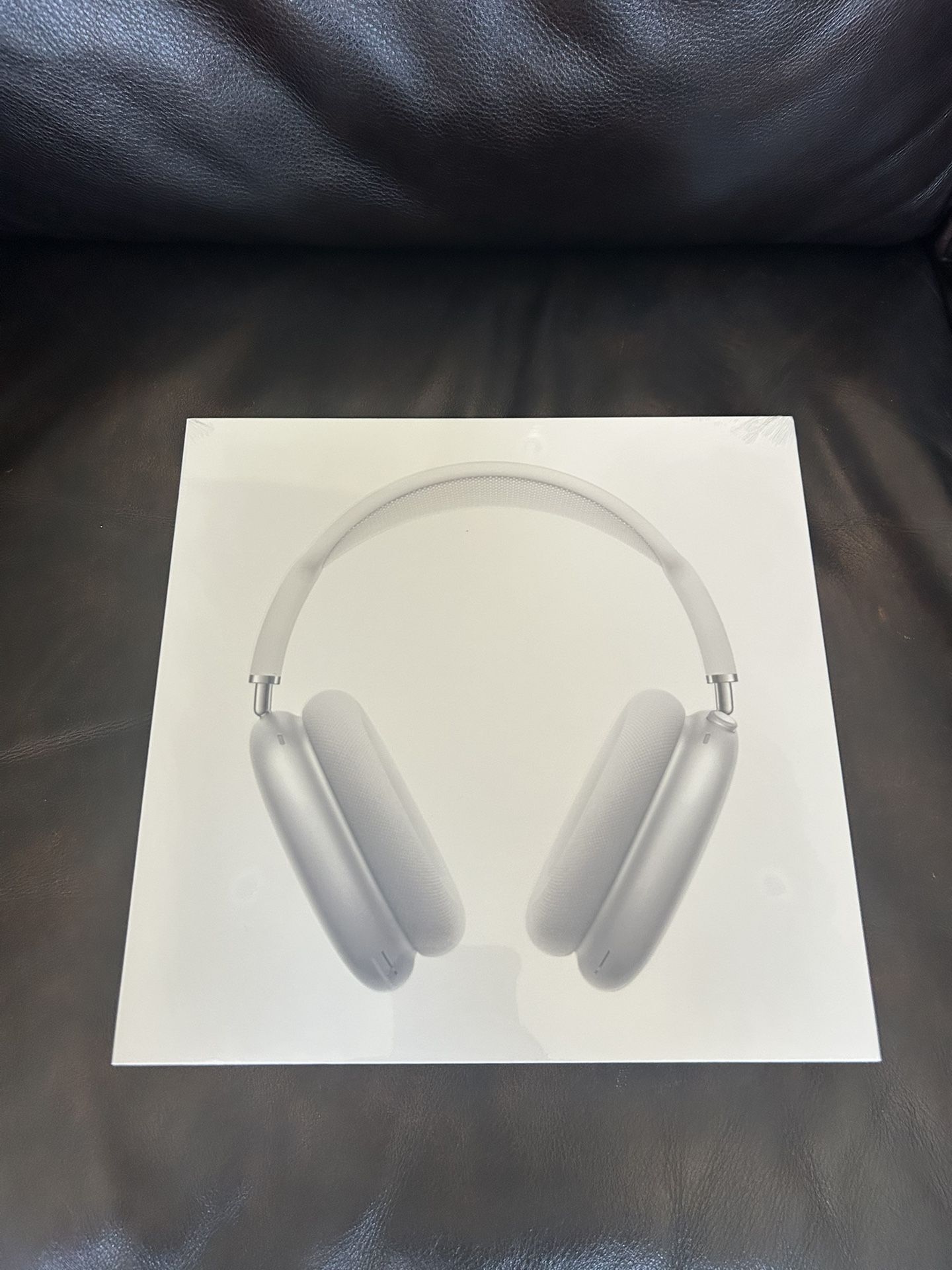 Apple AirPod Max Silver (Still Sealed)