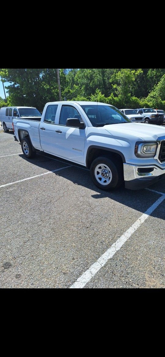 2017 GMC Sierra