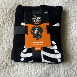 Brand New 2 Piece Toddler Skeleton Halloween Pajama Set