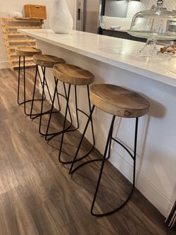 Counter stools set of 4 modern wood and metal.