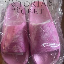 Victoria’s Secret Slippers 