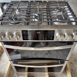 30in. Slide-In Double Oven Gas Range in Stainless Steel