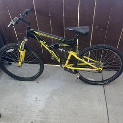 Mongoose yellow and black bike