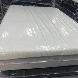 QUEEN SIZE MEMORY FOAM MATTRESS & BOX SPRING BED SET