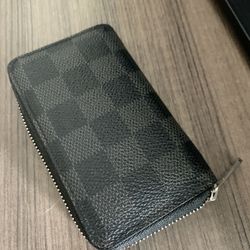 Louis Vuitton Wallet With Original Packaging 