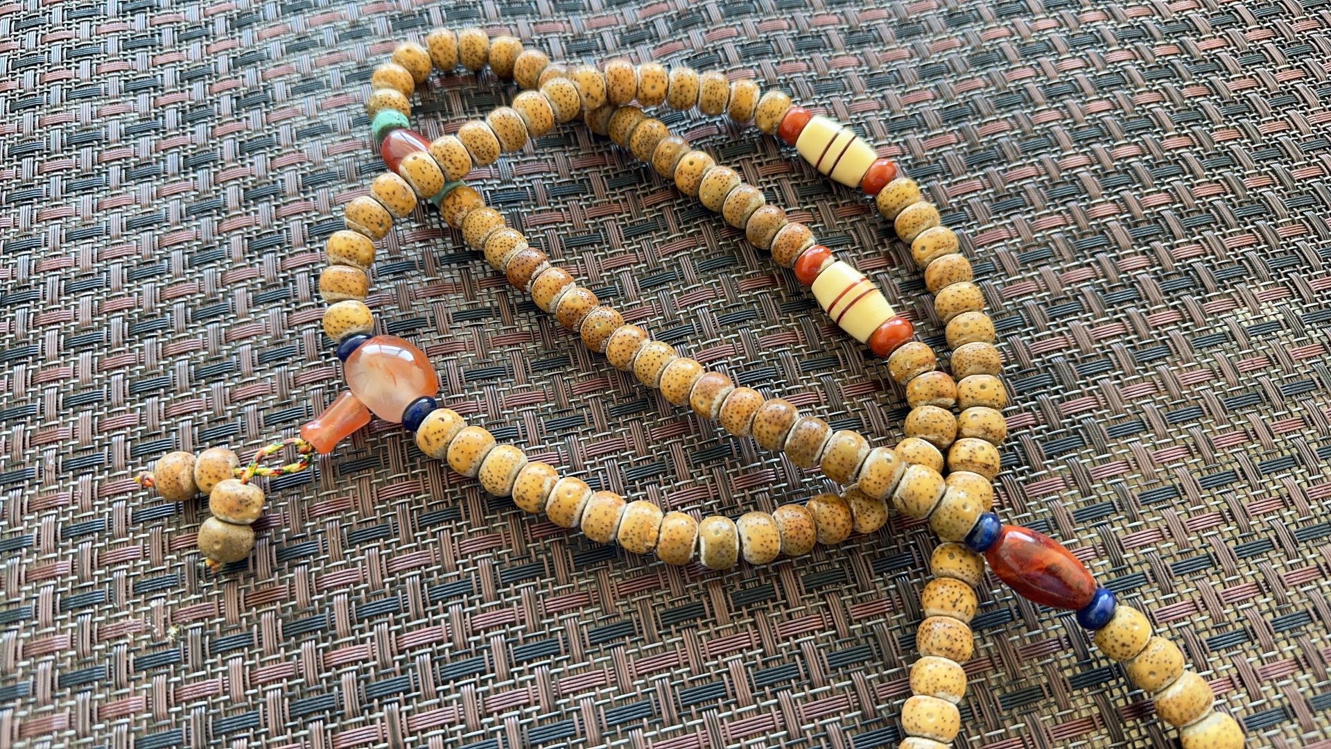 Heavenly eye agate Buddha beads