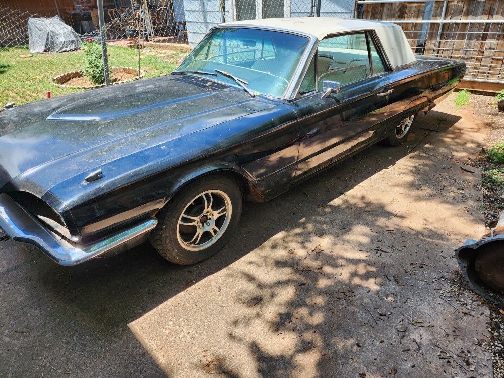 1966 FORD THUNDERBIRD 