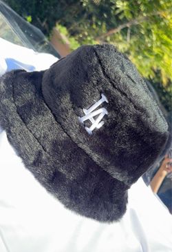LA bucket hat