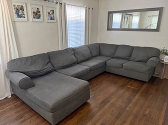 U SHAPED SECTIONAL COUCH!!! 🚚 FREE DELIVERY!!! 🚚