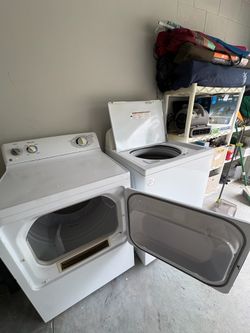 Whirlpool Washer & GE Dryer Set – Clean & Working