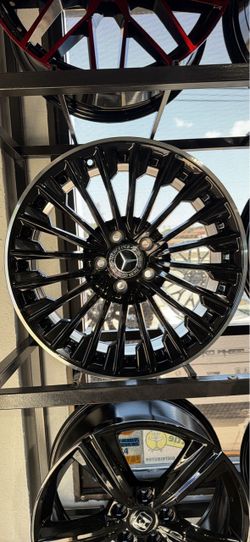 18s Mercedes wheels tires new 5lug