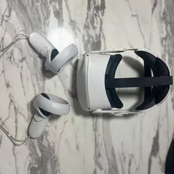 meta quest vr oculus 2 for sale or trade for playstation portal or....