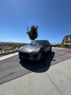 2015 Porche macan S