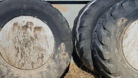 Tracker Tires