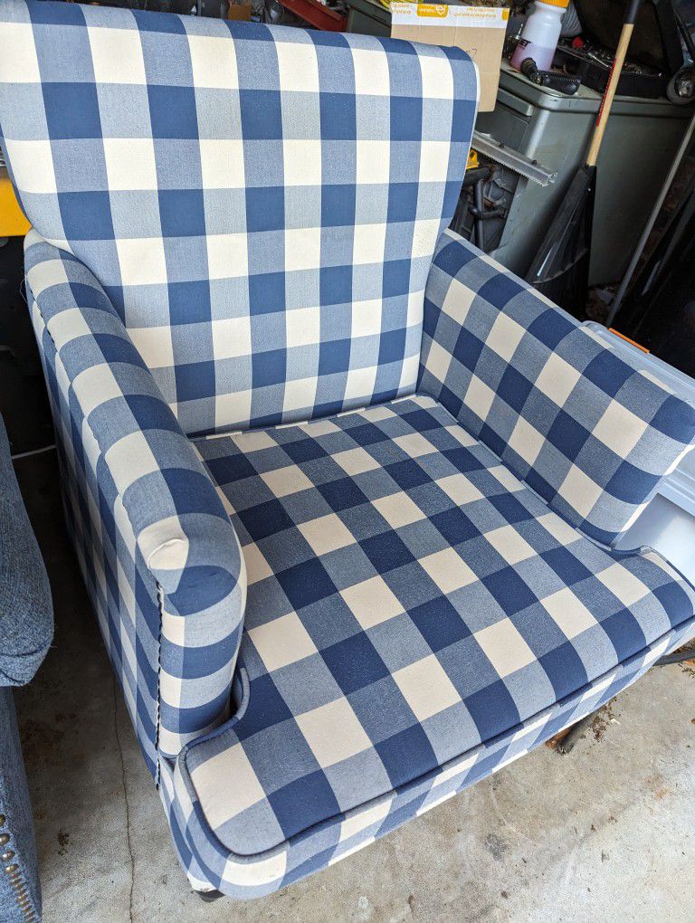 Upholstered Buffalo Check Chair